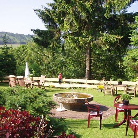 Pension Haus Am Hirschsprung Вилинген Екстериор снимка