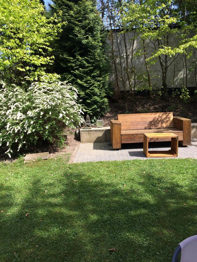 Pension Haus Am Hirschsprung Вилинген Екстериор снимка